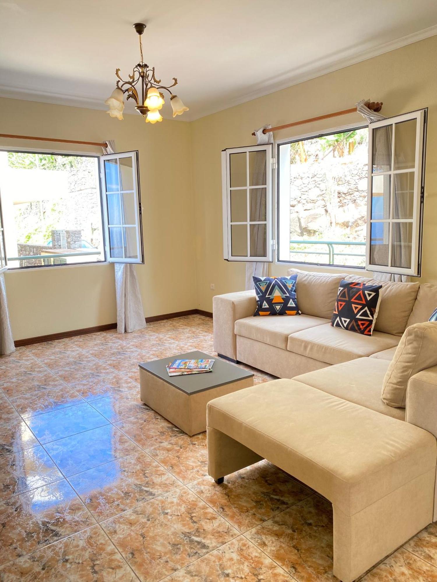 Pana House Apartment Calheta  Bagian luar foto