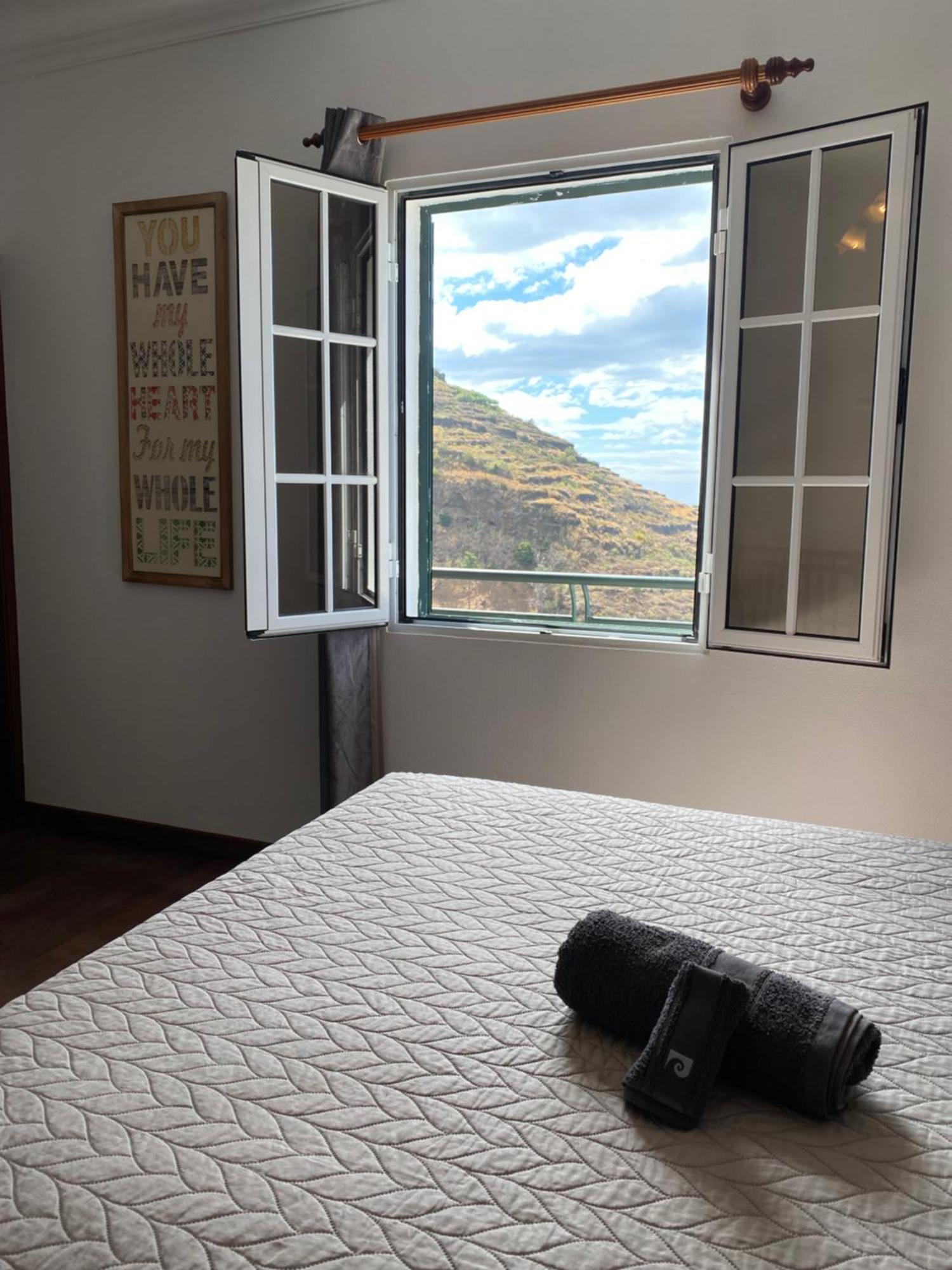 Pana House Apartment Calheta  Bagian luar foto