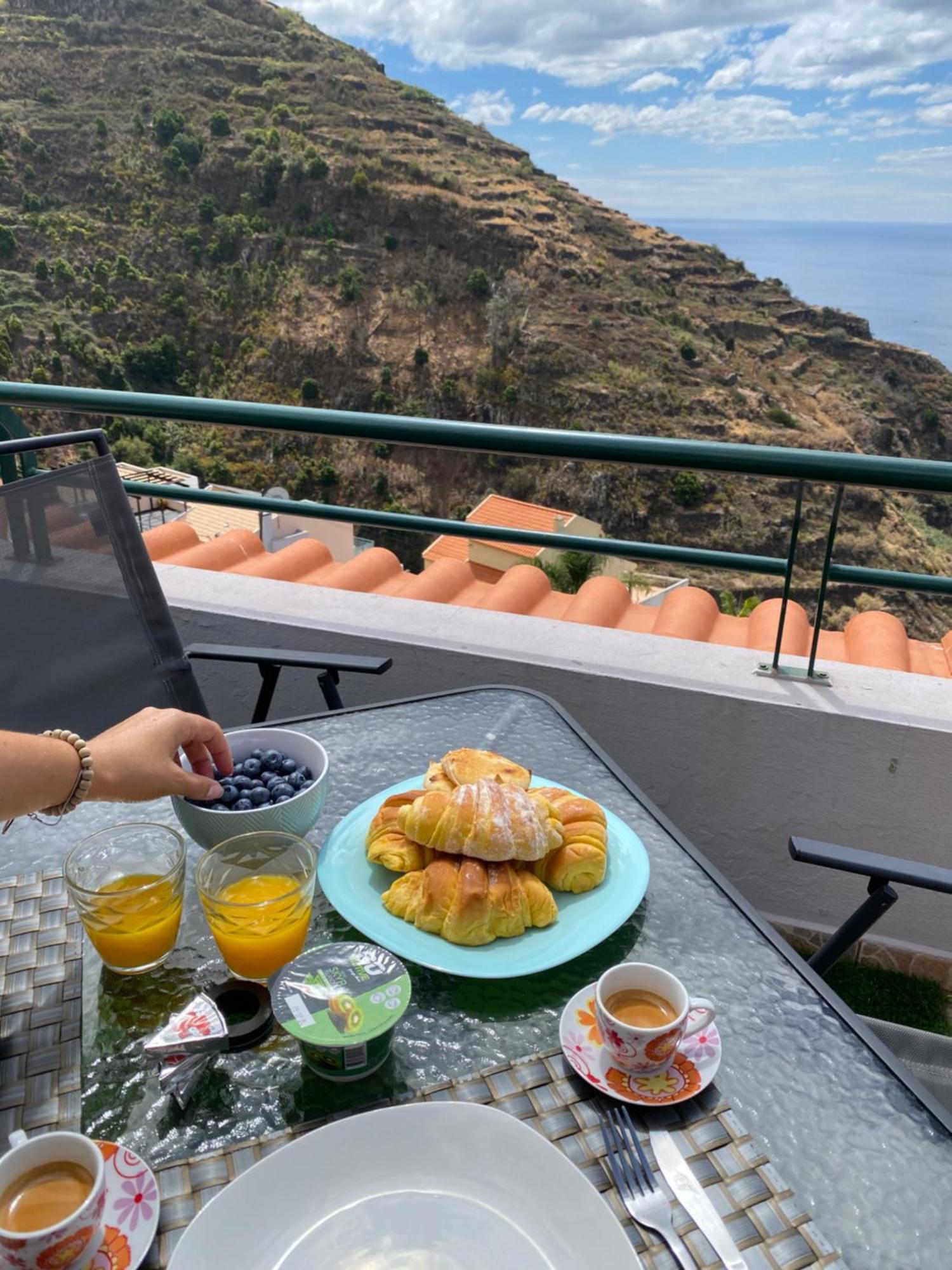 Pana House Apartment Calheta  Bagian luar foto